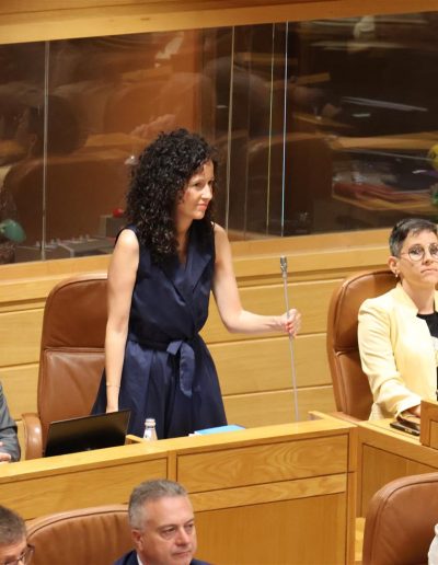 Katherinie Varela Fernández juramento en el Parlamento de Galicia