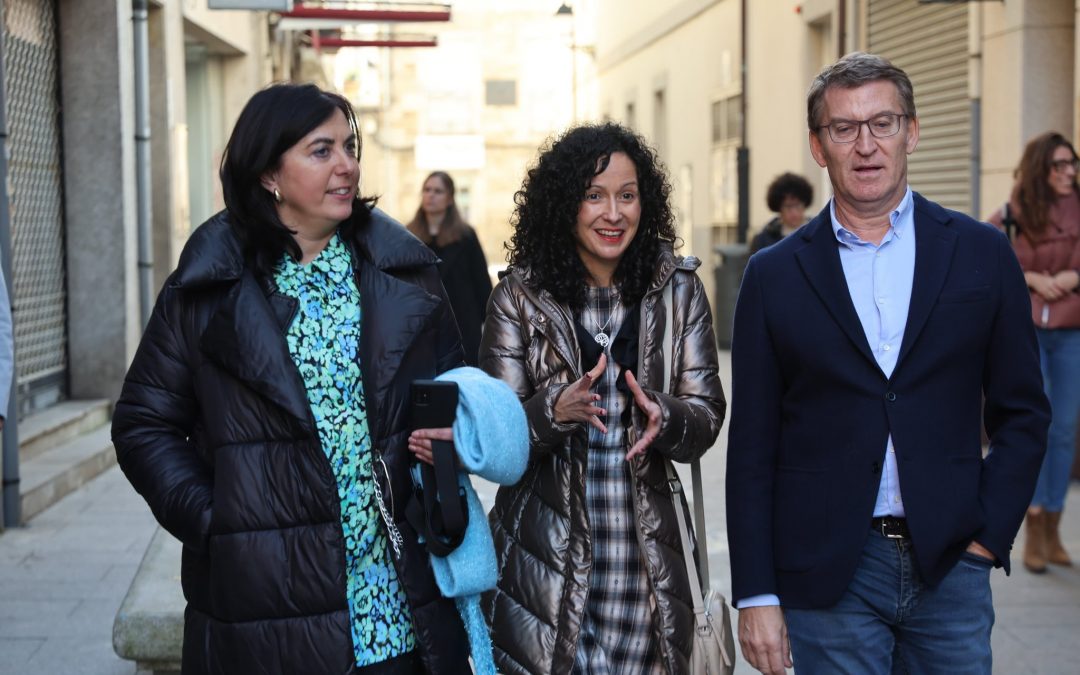 Feijoo inicia campaña para las municipais en Monforte de Lemos con los candidatos de la provincia de Lugo